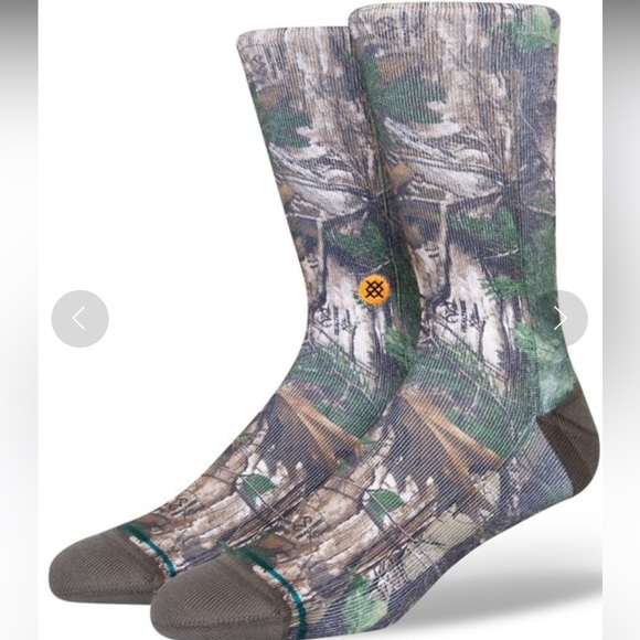 STANCE MEN’S CASUAL REALTREE XTRA GREEN OFFICIALLY LICENSED PRODUCT CREW SOCKS - Picture 1 of 4